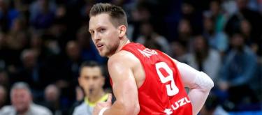 Polish star Mateusz Ponitka reveals he's been offered a contract by the NBA