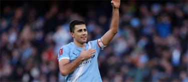 As Rodri's form continues to improve, Guardiola says he will continue to control Rodri's playing time.