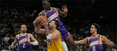 Jordan Ott believes there is still room for improvement on both ends of the court after the Suns' narrow victory over the Lakers.