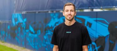 Pierlinger confirms return to Paderborn on a four-year contract.