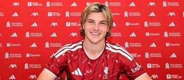 Young midfielder Haydn Murray-Holme signs first professional contract with Liverpool..