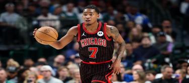 The Hornets waived Rob Dillingham, who became a free agent just one day after joining them.