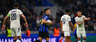 Champions League – Inter Milan lost 3-4 to Club Brugge at home, with Tresoldi scoring a hat-trick.