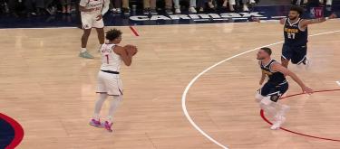 Blazier's 22 points weren't enough to save the Clippers from a 122-110 victory over the Nuggets.