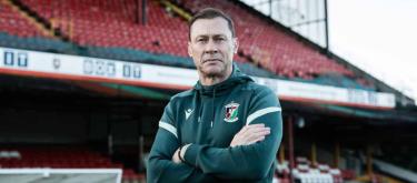 Former Everton legend Duncan Ferguson has been appointed as Northern Irish powerhouse Glentoran's new manager..