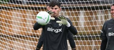 Xabi Alonso believes goalkeeper Mike Penders is ready for the challenge.