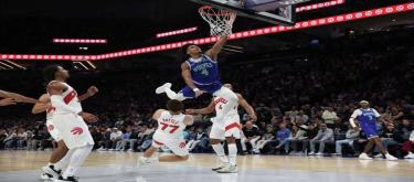 Edwards scored 26 points as the Timberwolves cruised to a 117-94 victory over the Raptors.