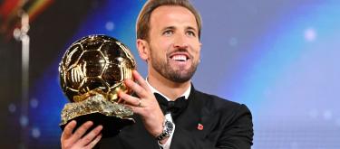 Kane thanks his Bayern teammates for their support after winning the Ballon d'Or.