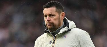 Crystal Palace manager Sage reports on key player injuries and explains team rotation strategy.