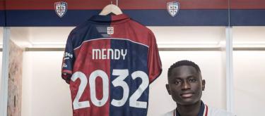 Cagliari completes contract extension with youngster Paul Mendy..