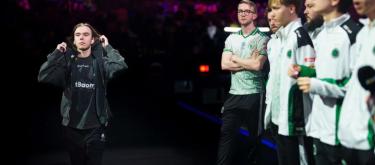 CS2: s1mple acknowledges Senzu's skill level, and recruiting donk is just an exaggerated joke played on by netizens.