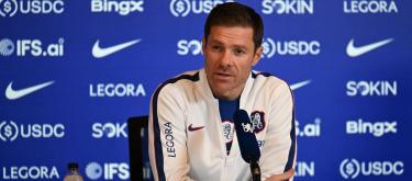 Alonso reports Chelsea injury situation; Lacroix sidelined for several weeks.